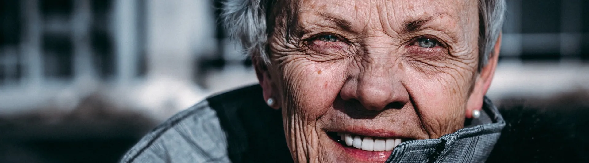 BANNER IMAGE - Elderly Woman BANNER IMAGE - Elderly Woman