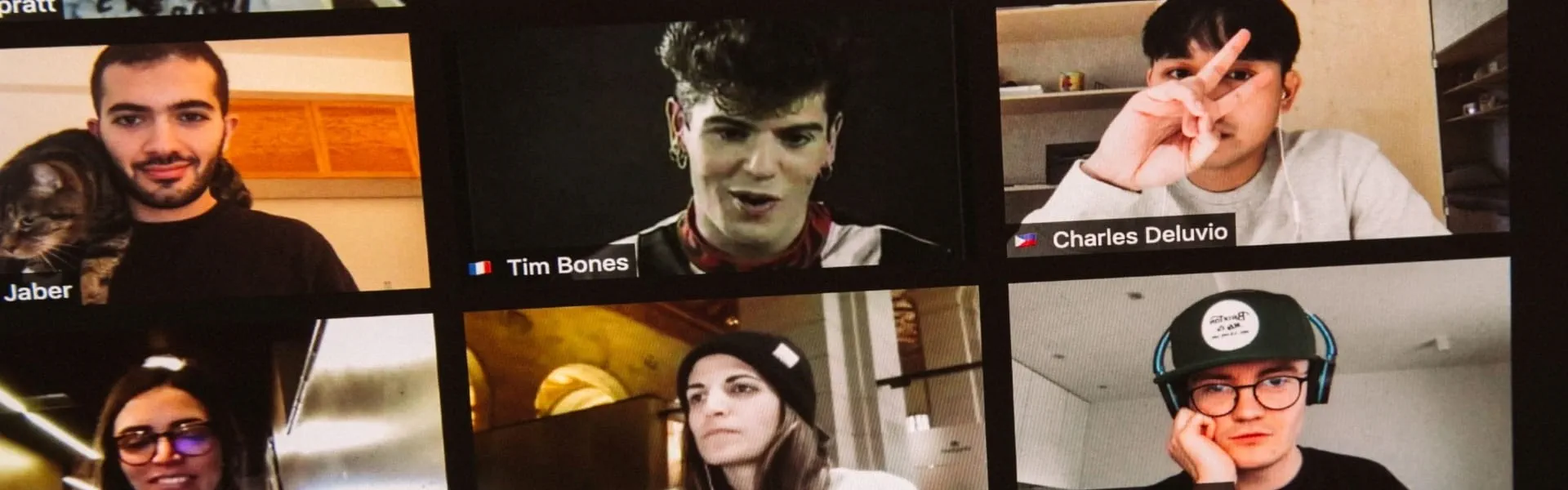 Banner (1)