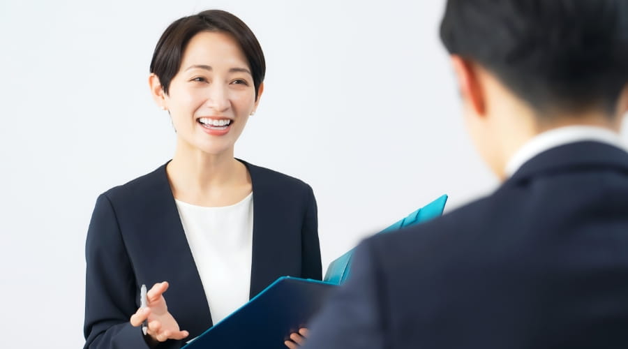 採用情報