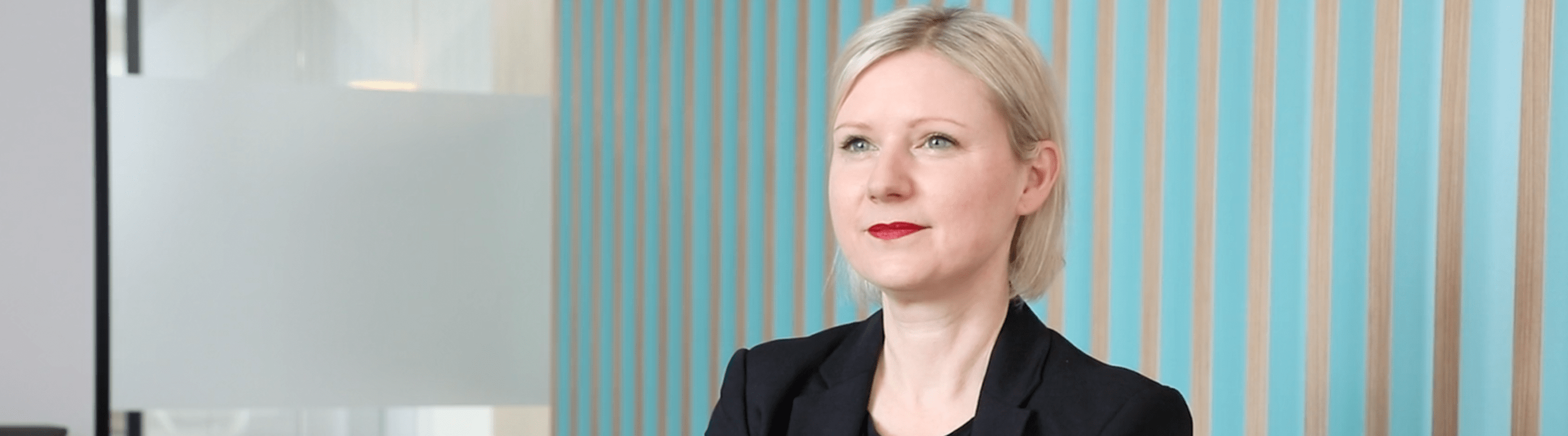 4 c suite top banner