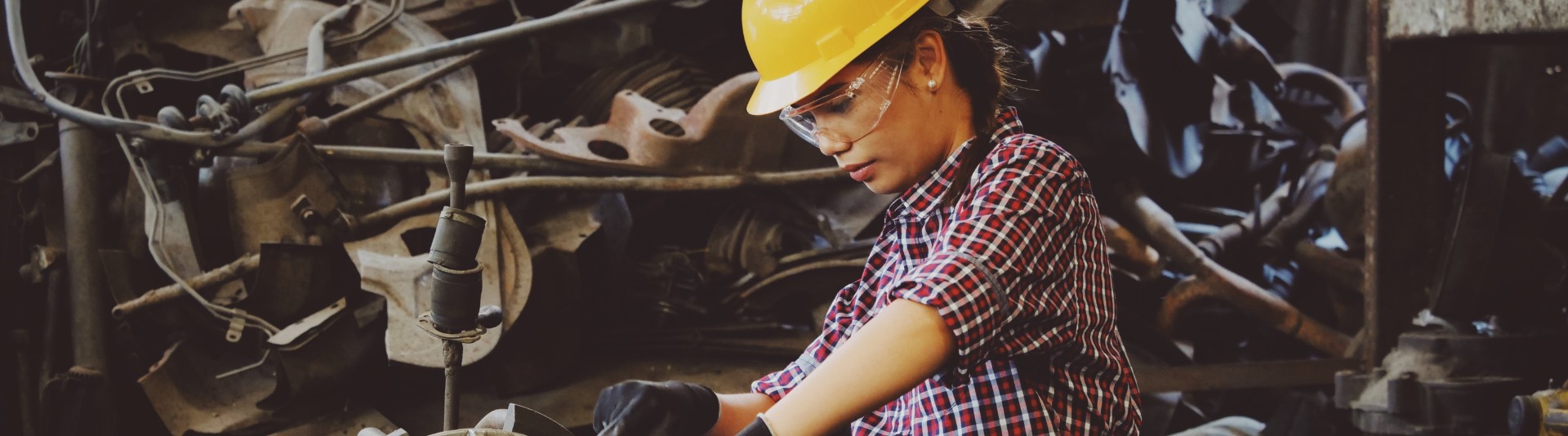 Adecco Wages Whitepaper bannner Adecco Wages Whitepaper bannner