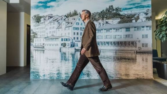 Portrait of Marcel Keller, Country President of Adecco Group Switzerland, for an interview about career, entrepreneurship and personal values.