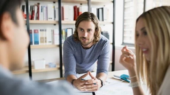 Real estate professionals coordinate technical and customer-related tasks. Real estate professionals coordinate technical and customer-related tasks.
